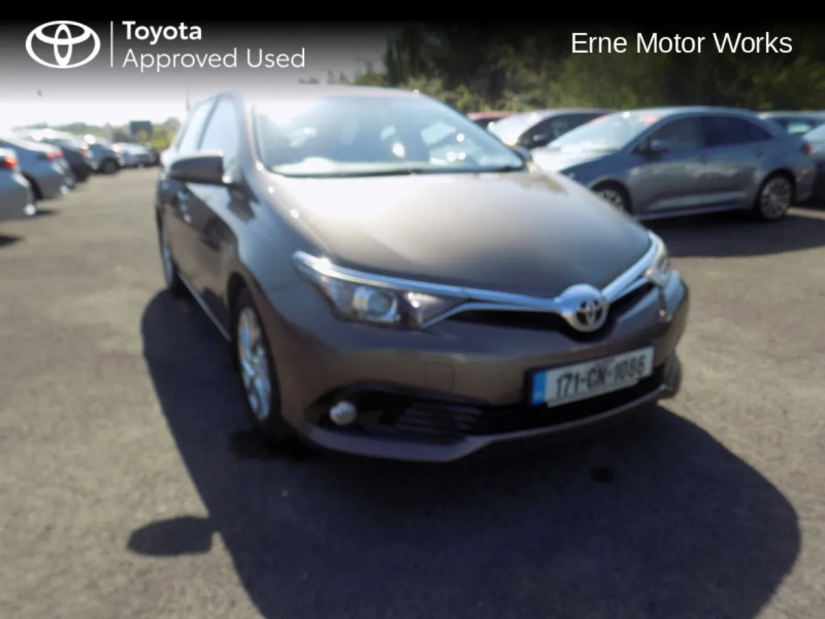 Toyota Auris AURIS 1.4D-4D LUNA - Image 1