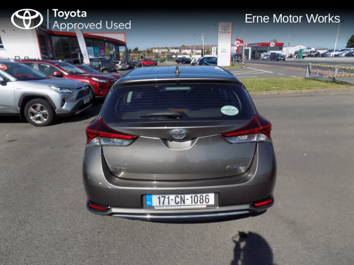 Toyota Auris AURIS 1.4D-4D LUNA - Image 3