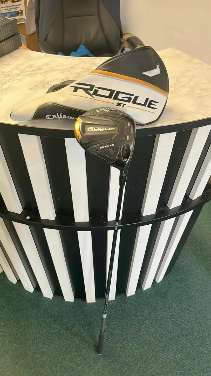 Callaway Rogue ST Max LS 9.0 Tensi Stiff Only €339 - Image 2