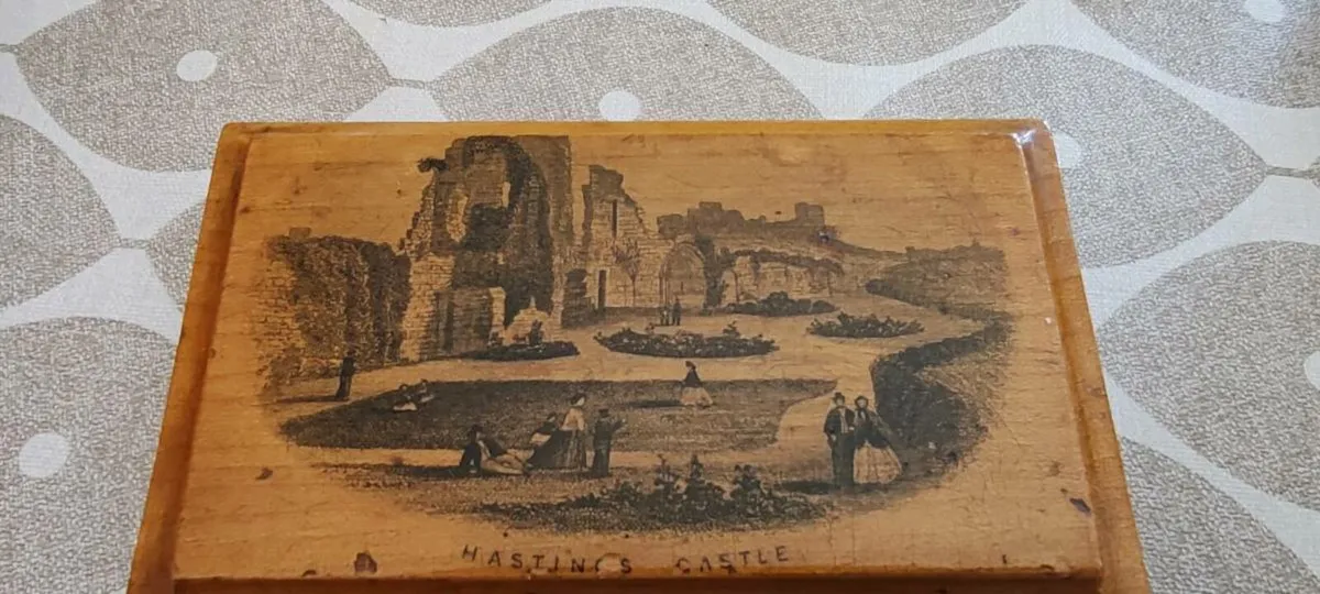 Vintage Mauchline Ware desk piece - Image 2