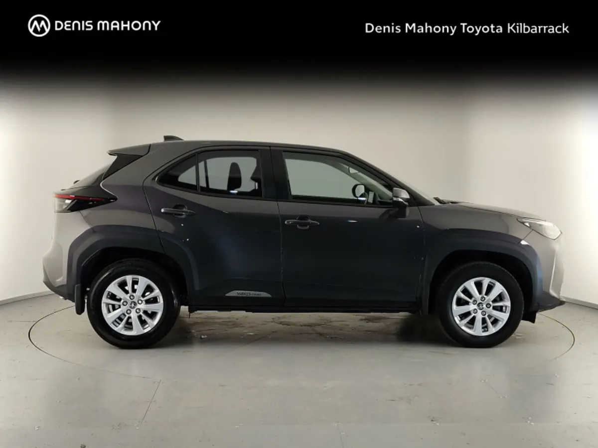 Toyota Yaris Yaris Cross Luna - Image 3