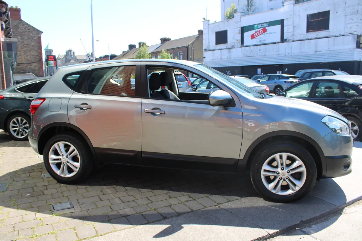 Nissan Qashqai 1.5 DCI ACENTA 2011 - Image 3