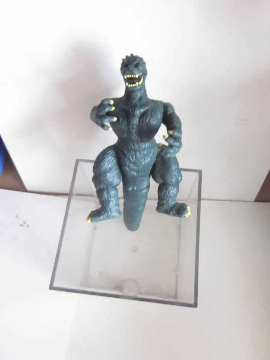 Vintage Godzilla Toho Co Ltd Action Figure 1994 - Image 2