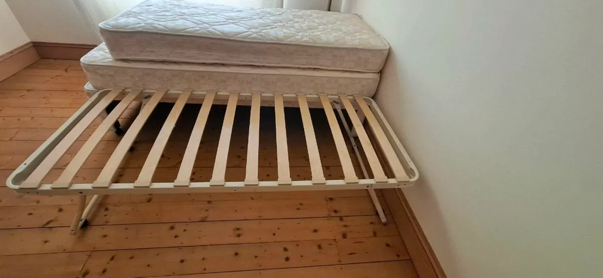 New pull out single to double bed - Image 3