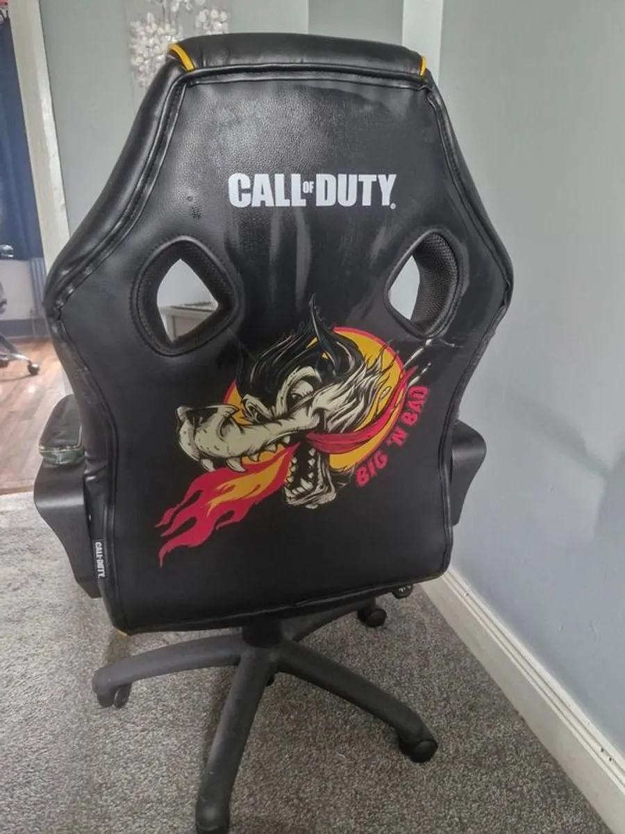 Gaming Chair - Image 2