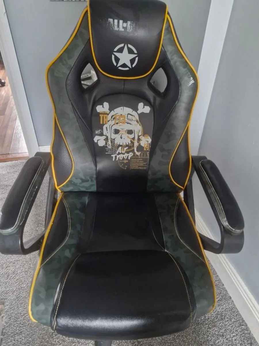 Gaming Chair - Image 3