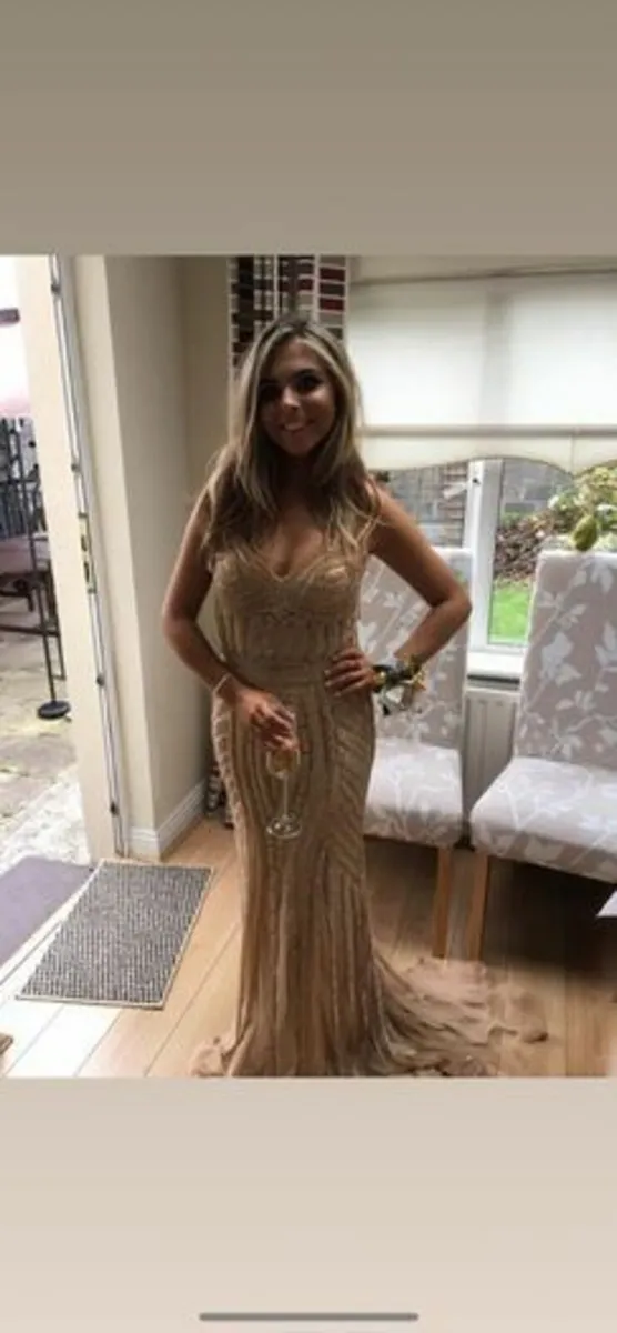 Debs dress - Image 3