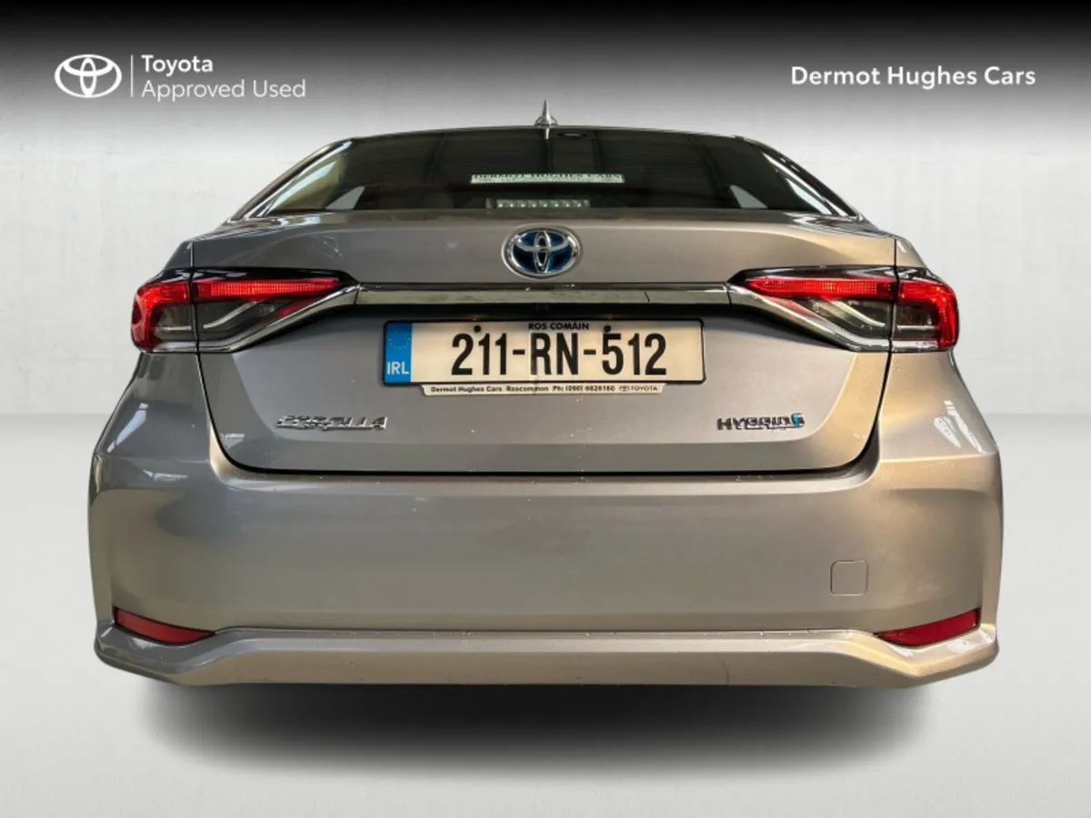 Toyota Corolla HYB LUNA SALOO HYBRID SALOON 4DR AU - Image 4