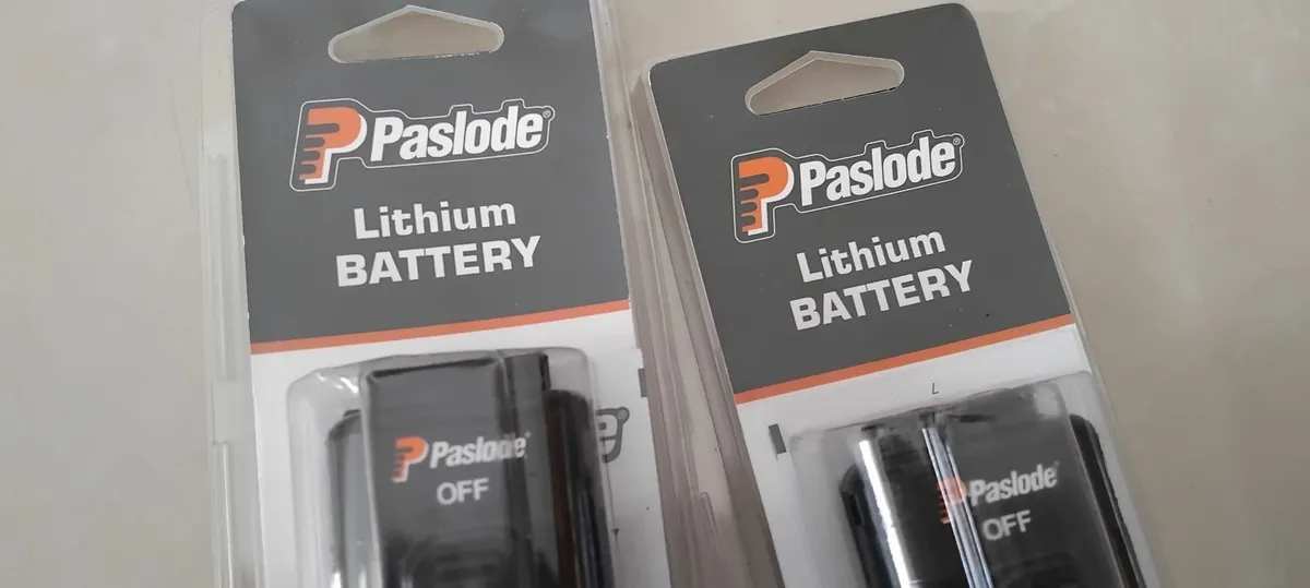 Paslode Lithium Batteries - Image 3