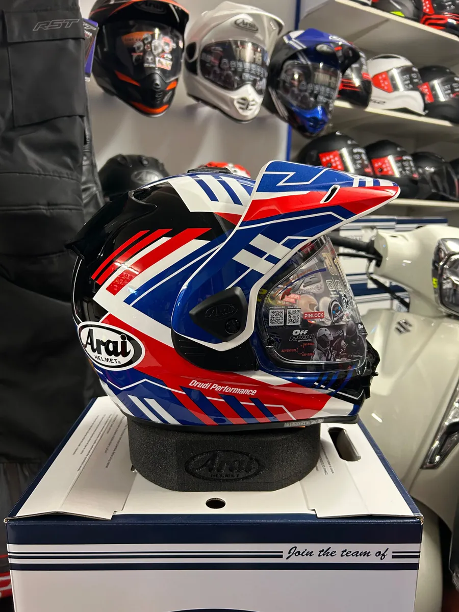 Arai Tour X5 in Stock - Image 4