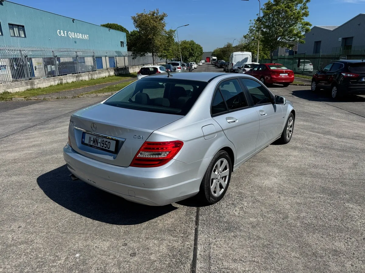 2011 Mercedes c220 Automatic €4,000 - Image 4