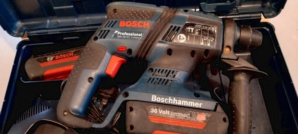 Bosch GBH 36V-EC Compact 2 Mode Drill - Image 3