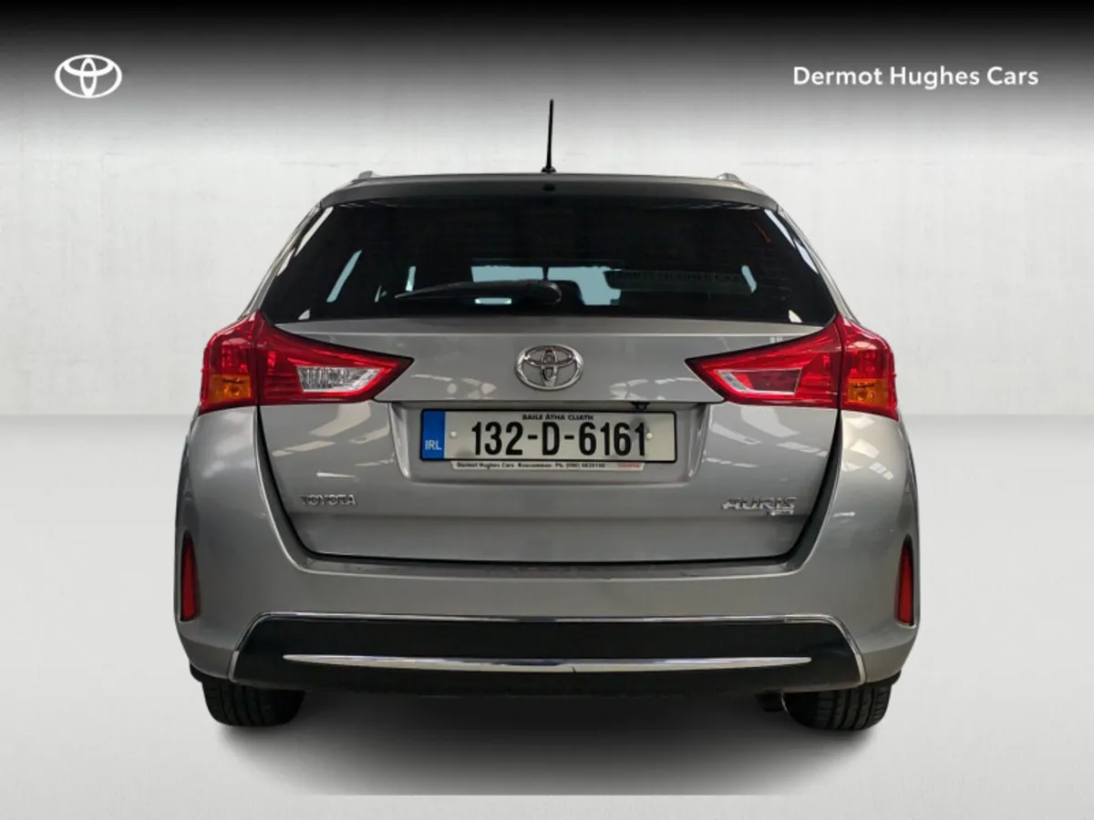 Toyota Auris 1.4D4D LUNA TS - Image 4