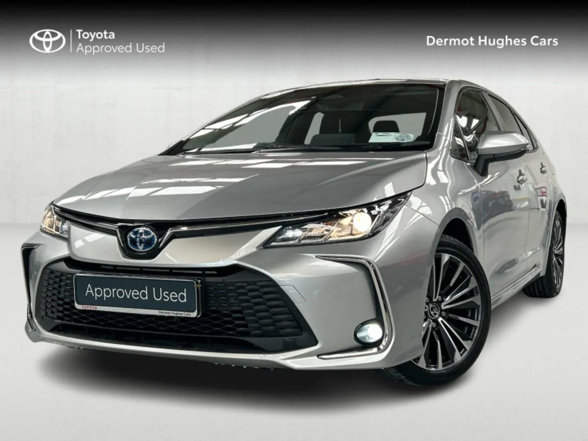 Toyota Corolla COROLLA SALOON LUNA SPORT - Image 1