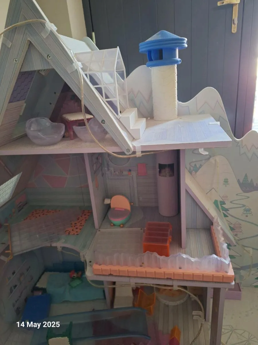 Lol dolls house winter - Image 3