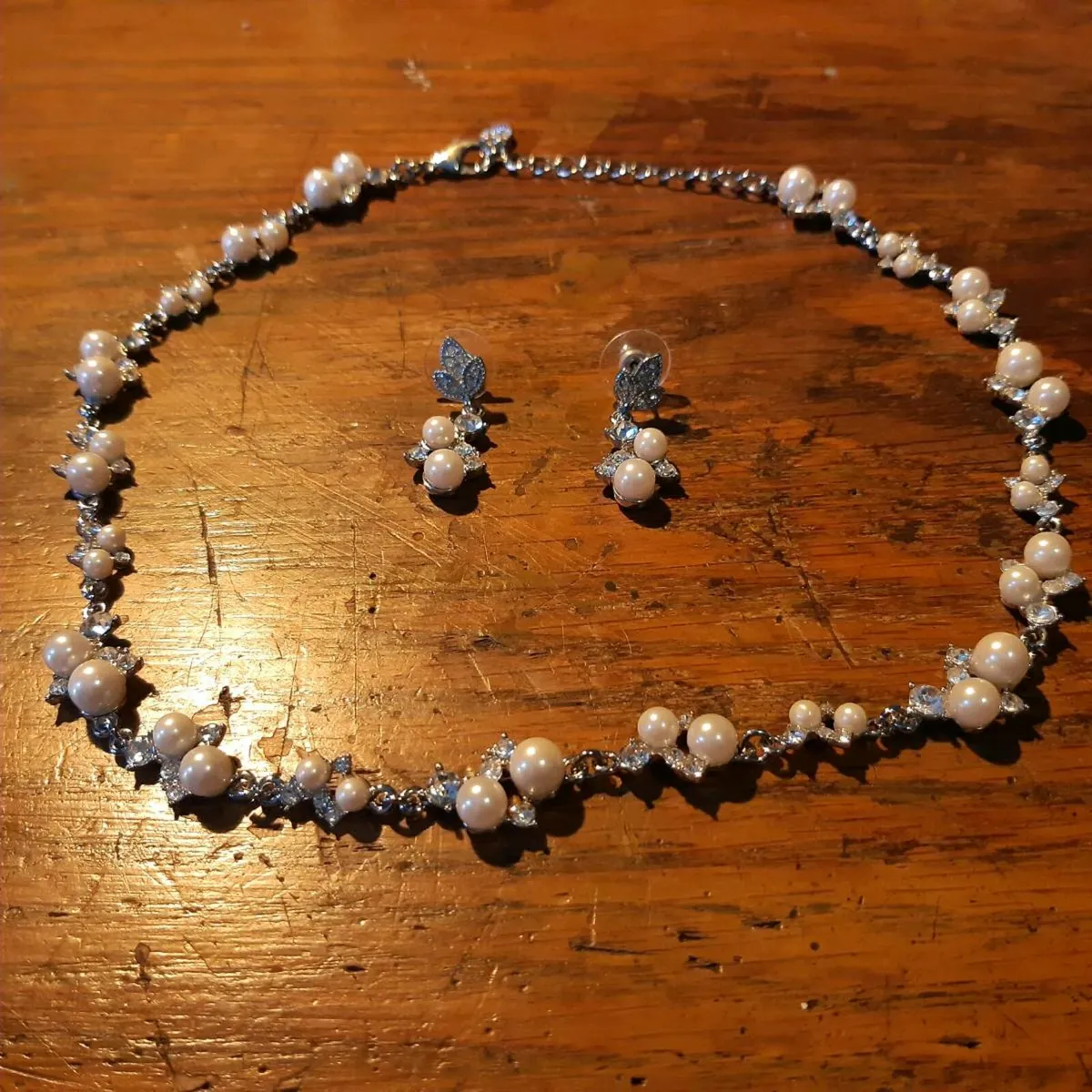 Necklace and Earrings Set. - Image 3