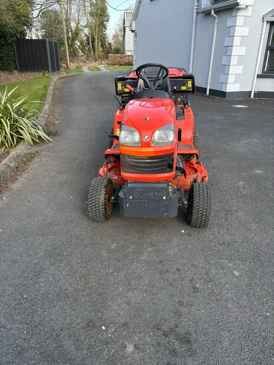 Kubota G23 mower - Image 1