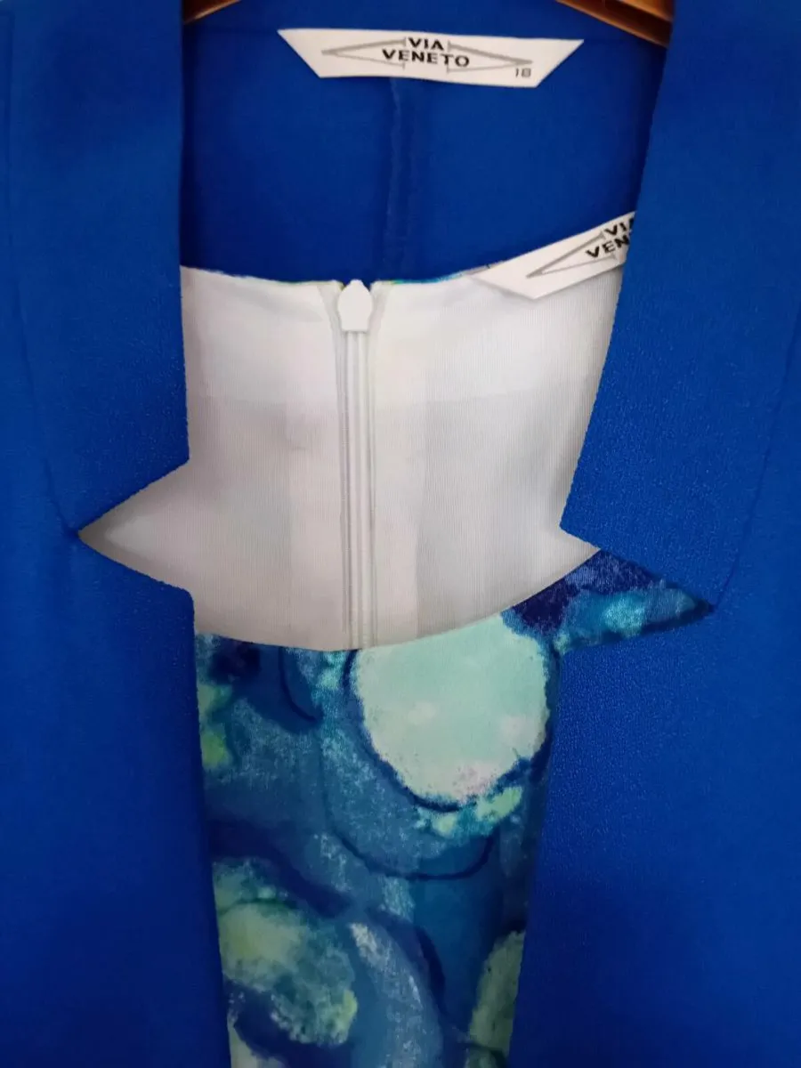 Ladies Jacket and Dress- Size 18 - Image 4