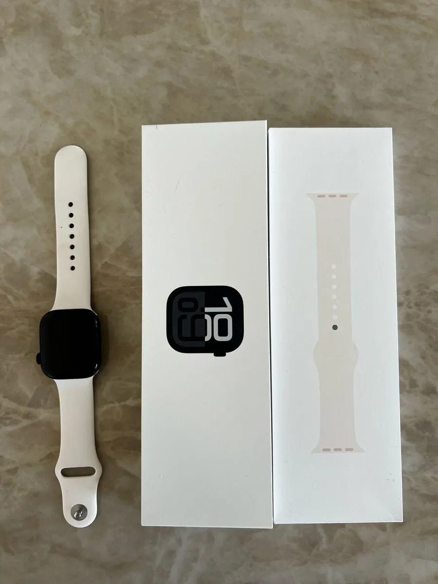 Apple Watch S10 GPS - Like New, w Original Receipt - Image 2