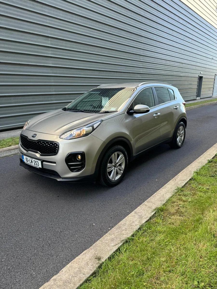 Kia Sportage 2016 EX 1.7 Crdi ONLY 120k MILES - Image 2