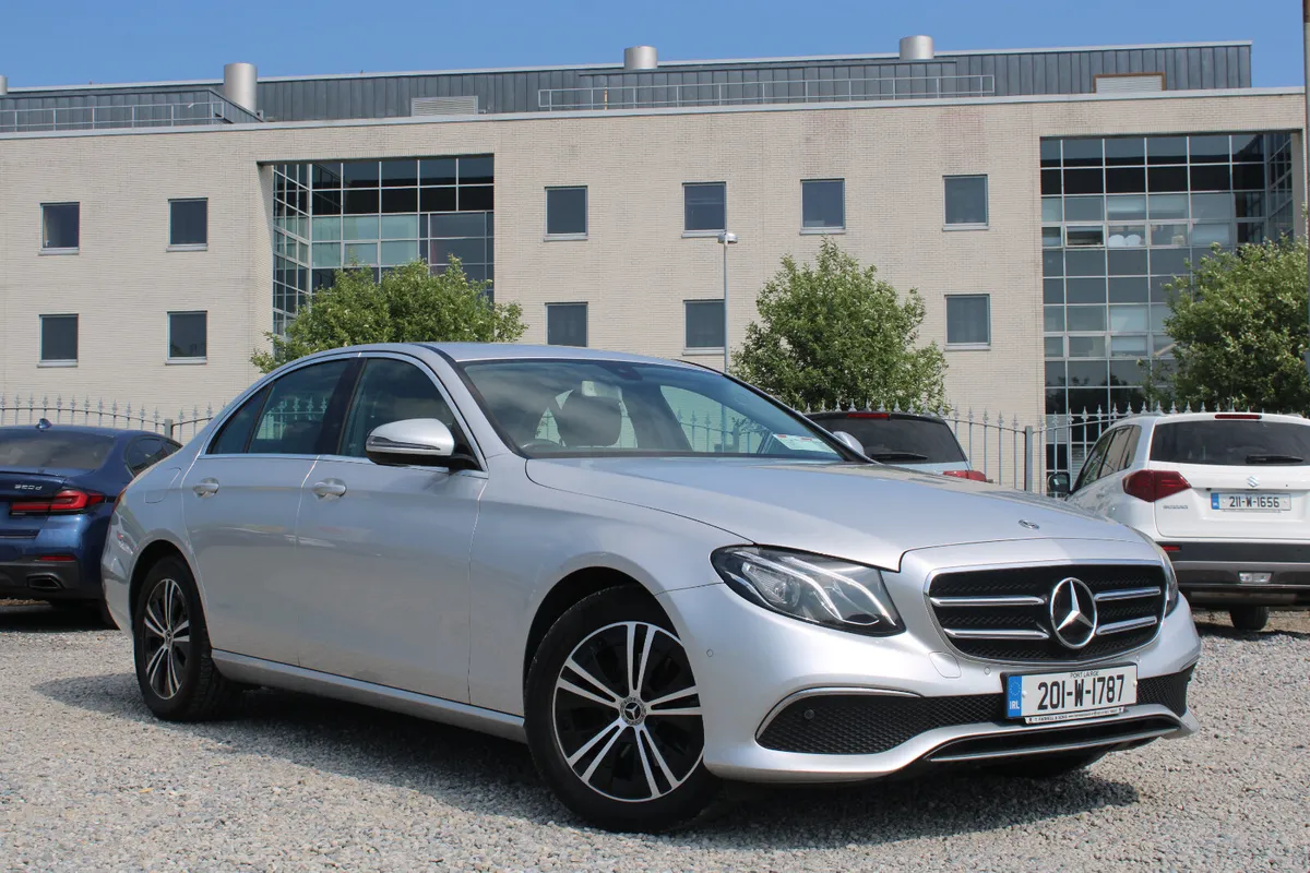 MERCEDES-BENZ E CLASS E220 D SE 4DR AUTO - Image 1