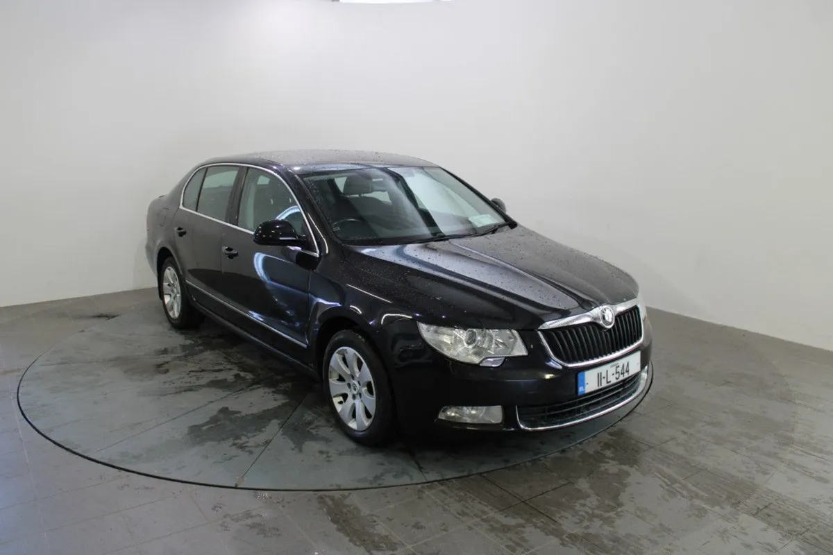Skoda Superb 2.0 TDI 170BHP Ambition - Image 1
