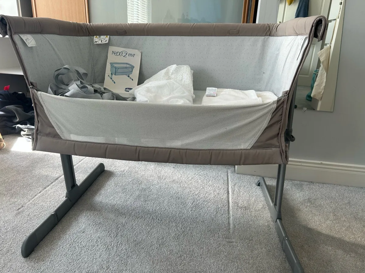 Chicco next to me cot - Image 1