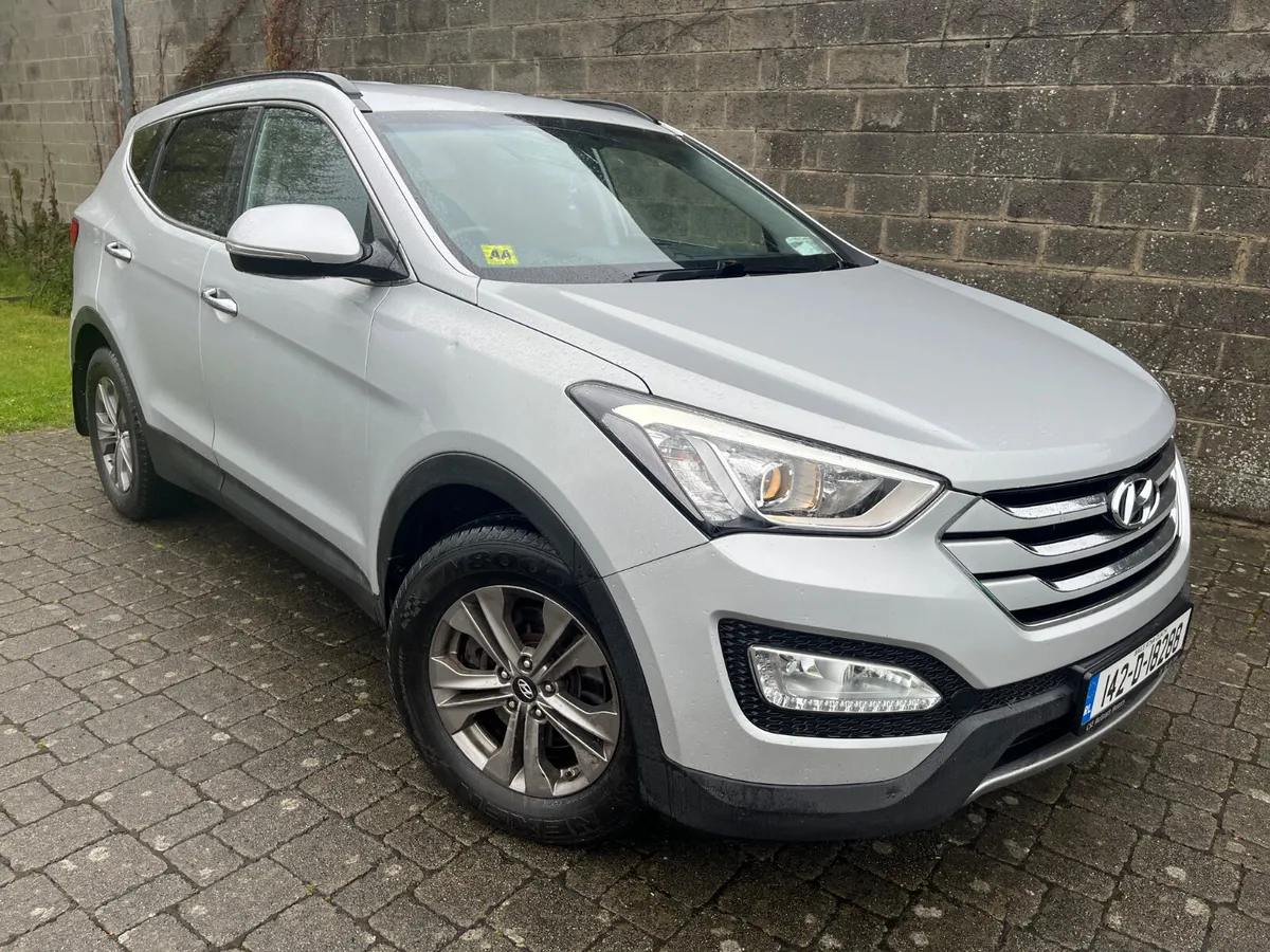 Hyundai Santa Fe 2014 4WD EXECUTIVE 4DR - Image 3