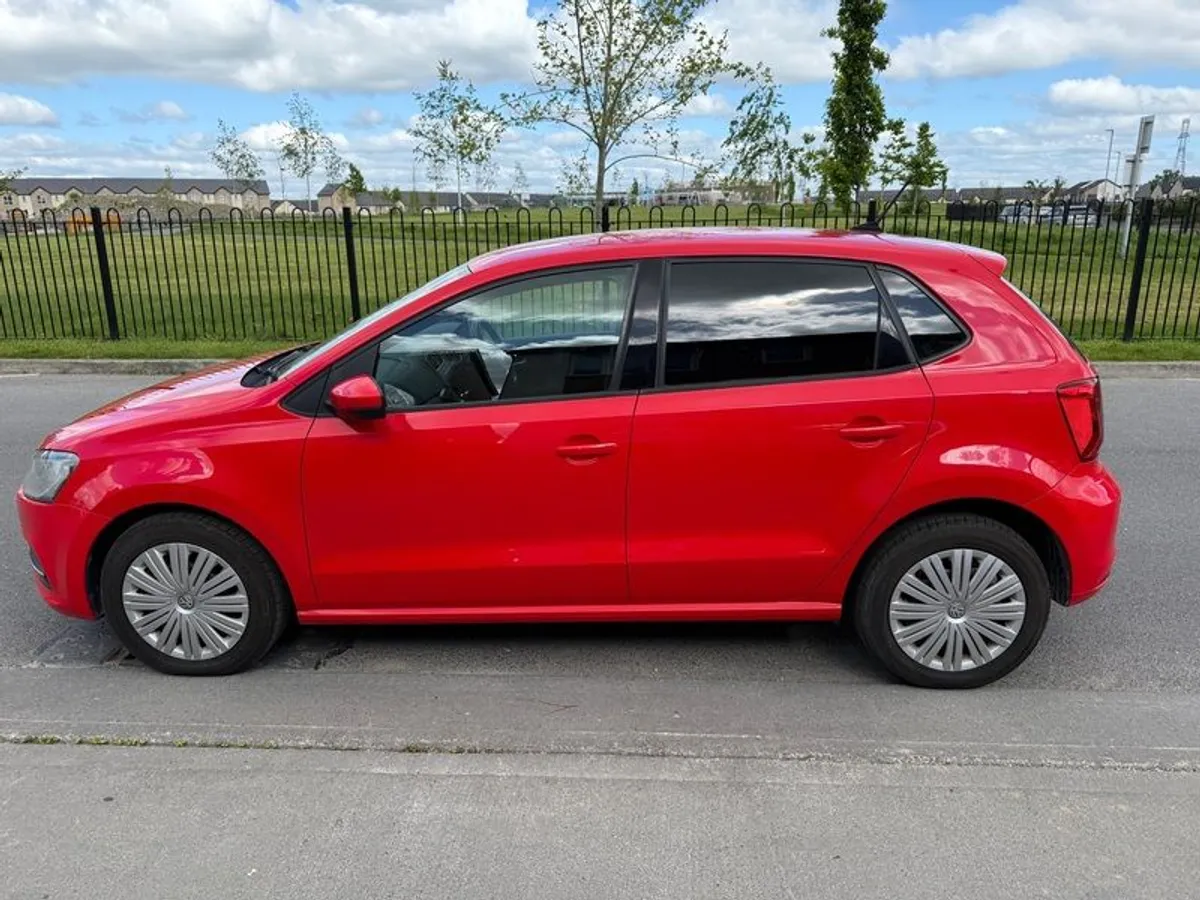 VW Polo Auto 1.2L 30K miles High spec Comfort line - Image 4