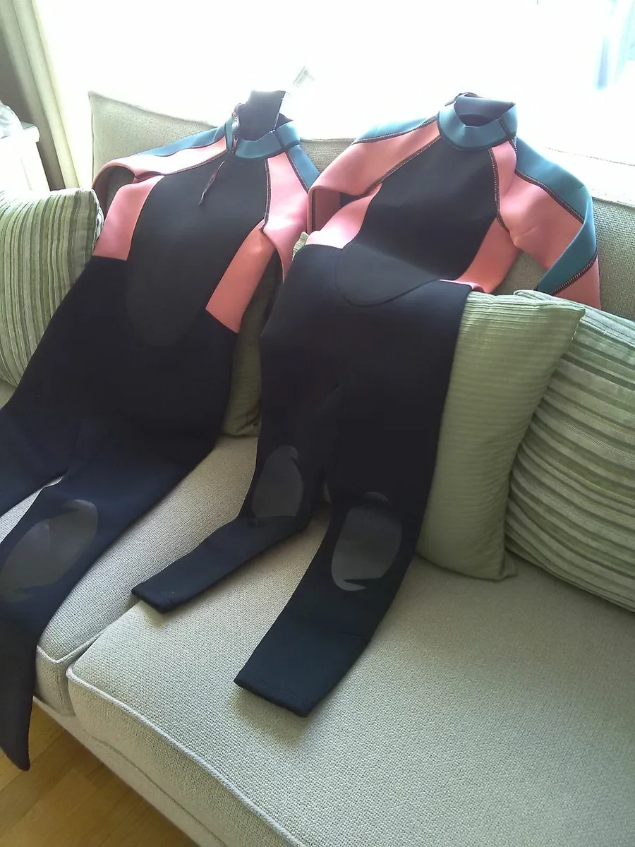 Kids surf suits