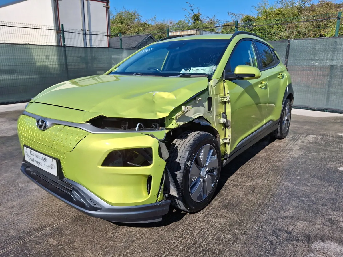 2019 Hyundai Kona  EV  64kw - Image 2