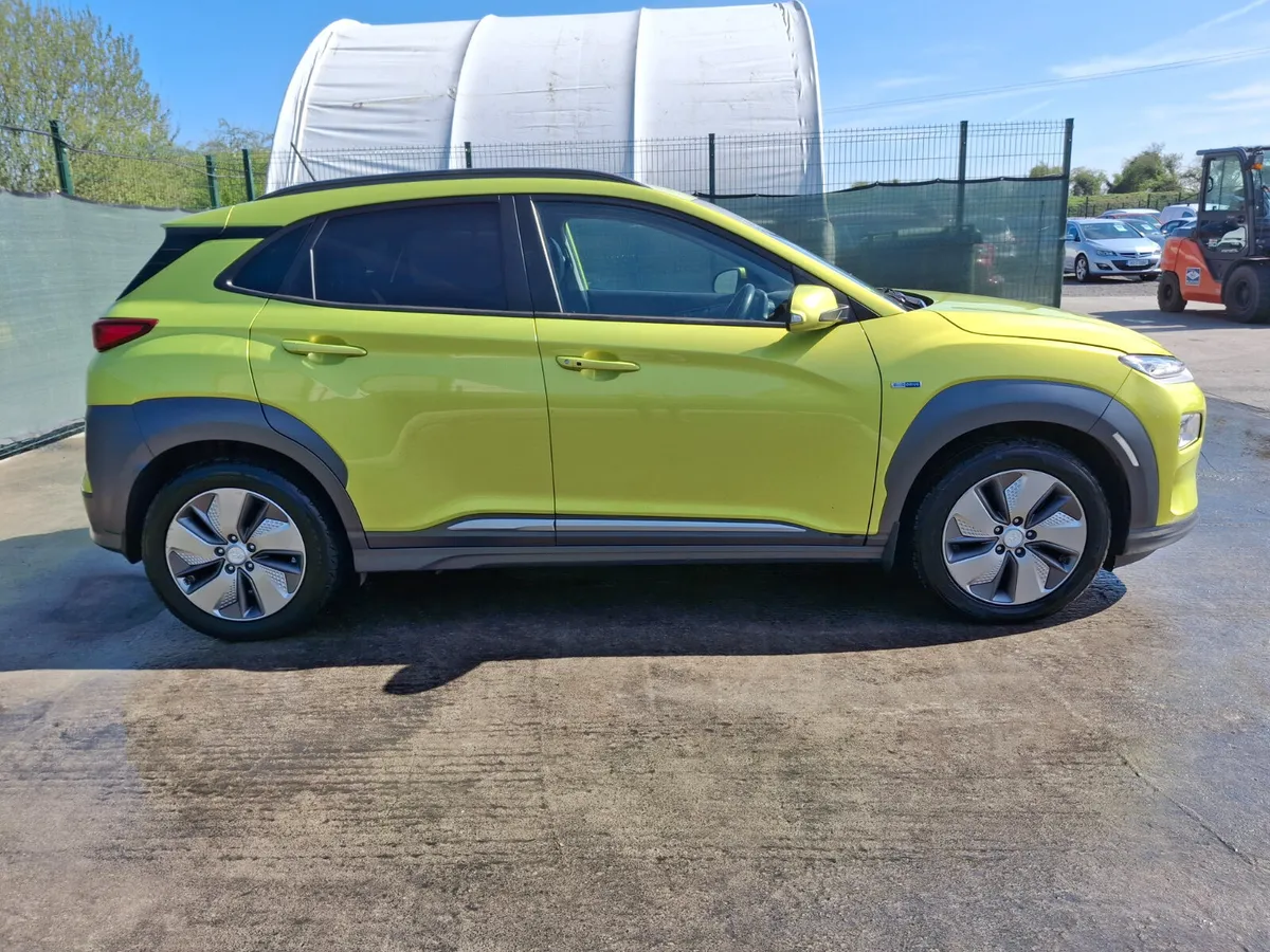 2019 Hyundai Kona  EV  64kw - Image 3