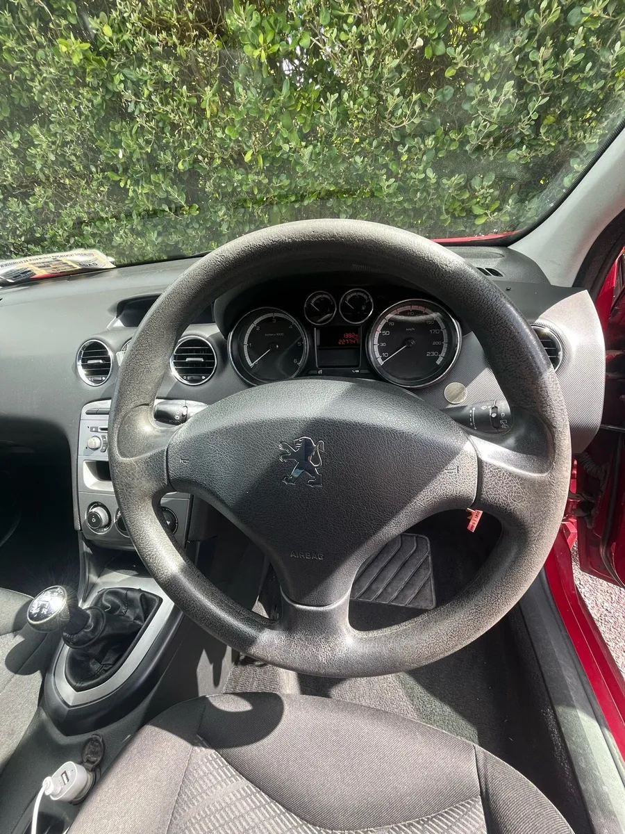 Peugeot 308 Diesel Red 2010 - Image 4
