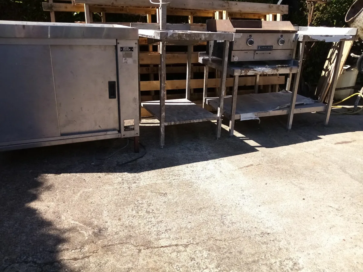 Stainless steel catering kitchen - Image 1