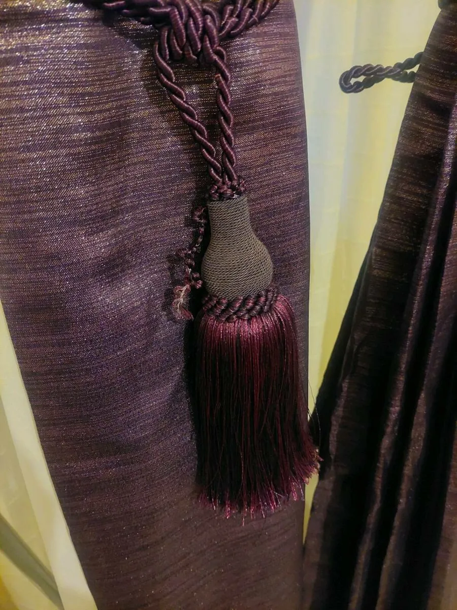 Curtains - Image 1