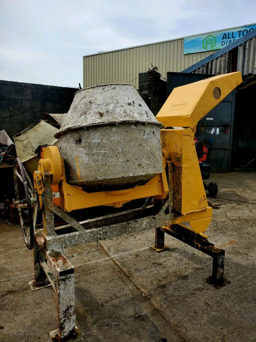 Benford 10/7 cement mixer - Image 1