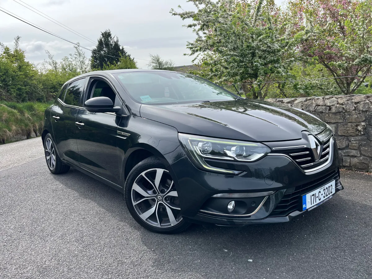 Renault Megane 2017 DYNAMIQUE  DCI 110 GT LINE - Image 1