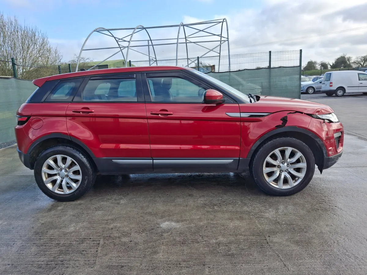 2016 Range Rover Evoque  2.0 Diesel  150bhp - Image 3