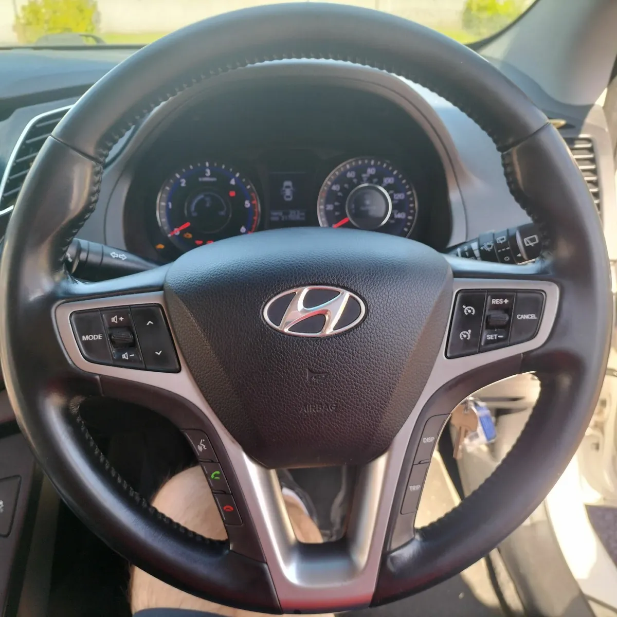 Hyundai i40 2013 "New NCT till 06/07/2026" - Image 2