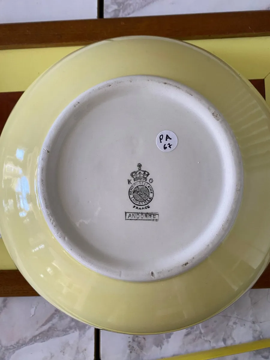 Cups - Image 2
