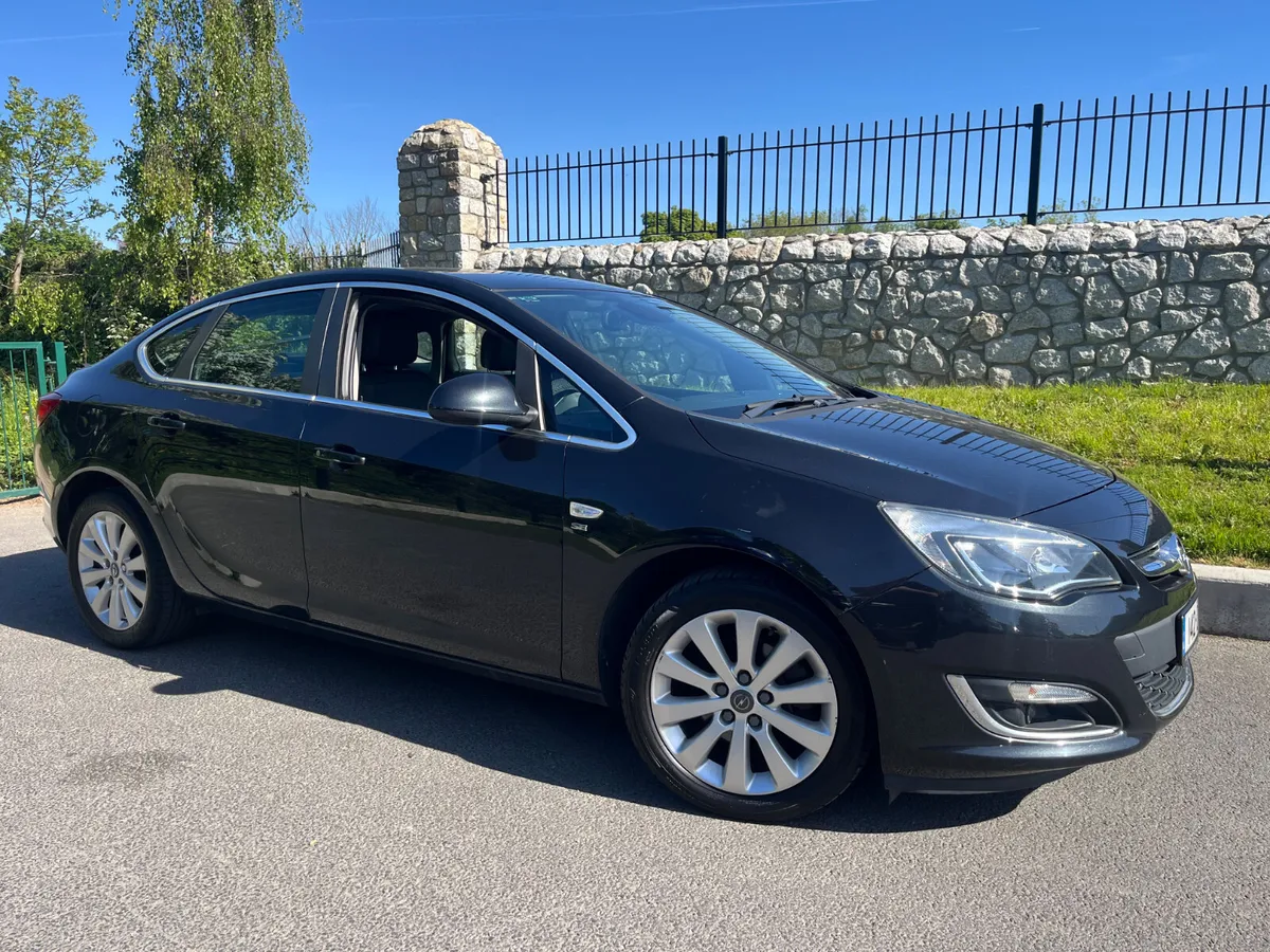 Opel Astra 2014 SE 1.7 CDTI 110PS 4DR - Image 2