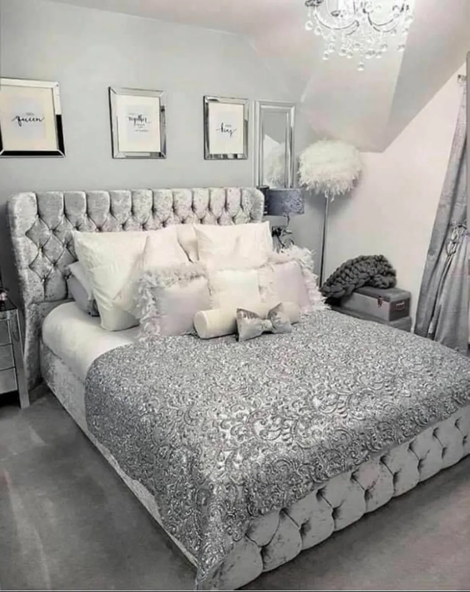 Frame Wingback Beds with mattress - Image 1