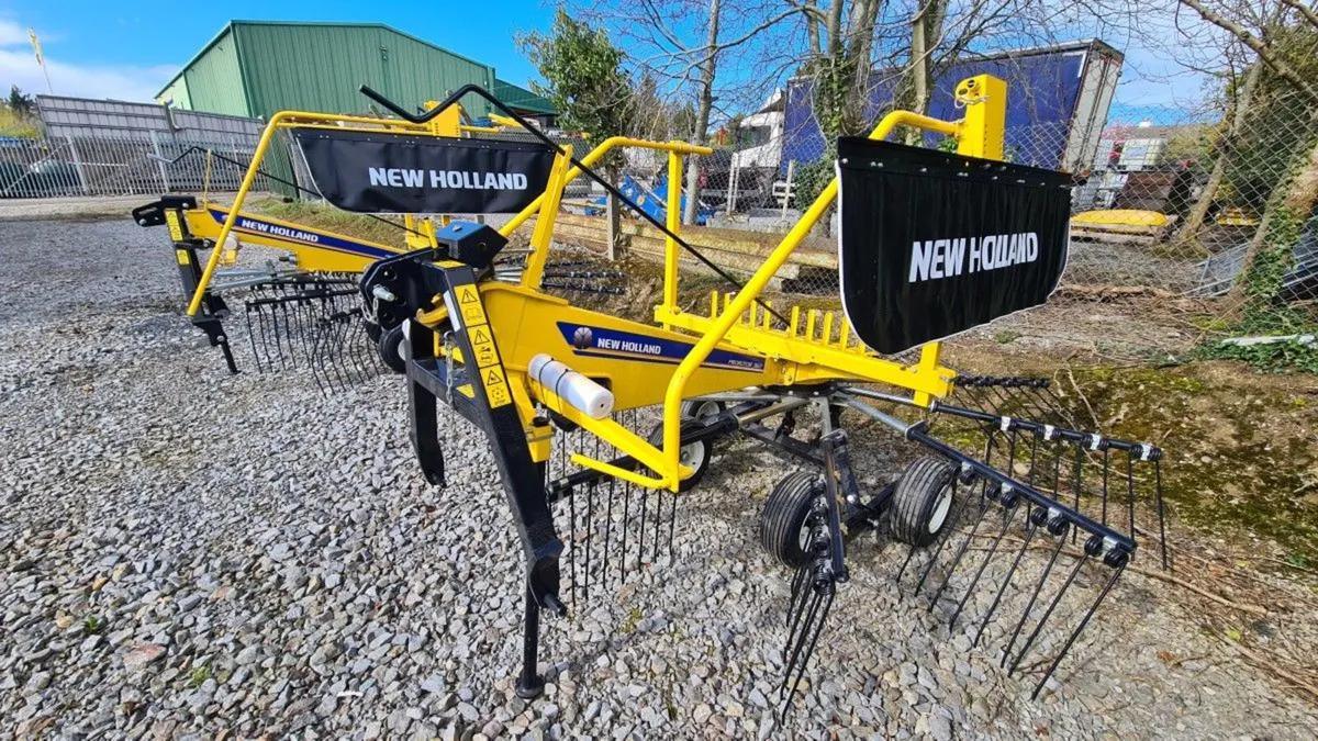 NEW HOLLAND 360 - Image 4