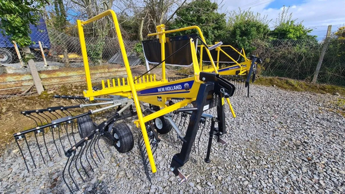 NEW HOLLAND 360 - Image 3