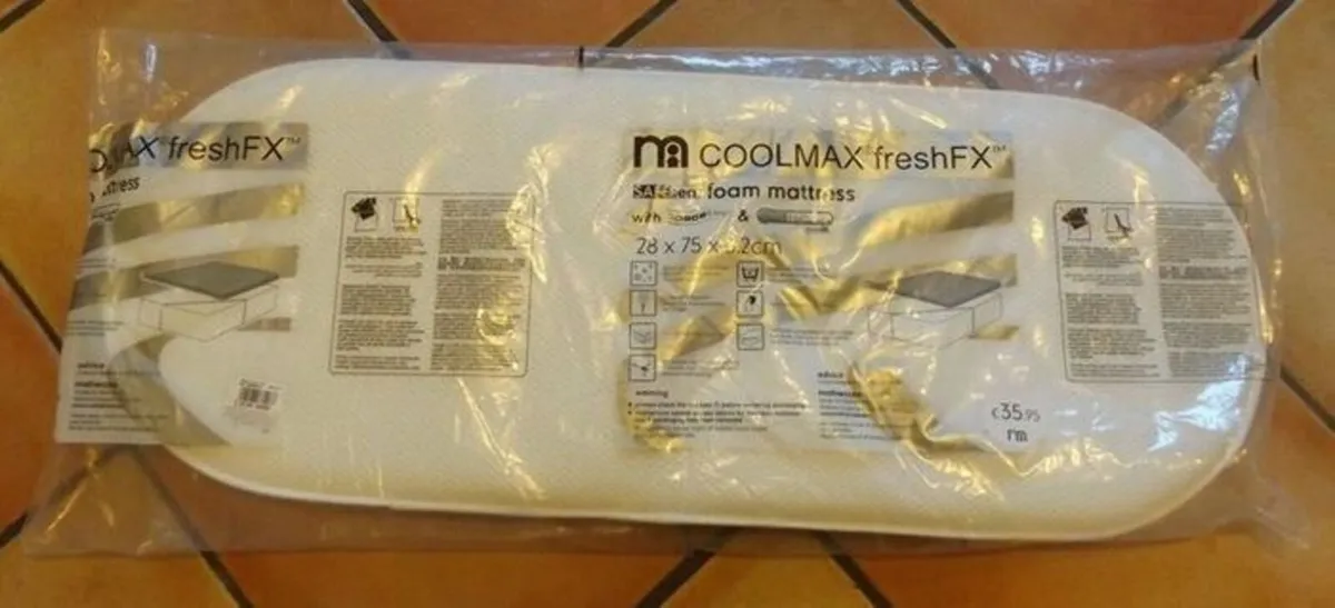 Mothercare 28 x 75cm SAFEseal Foam Mattress - Image 4
