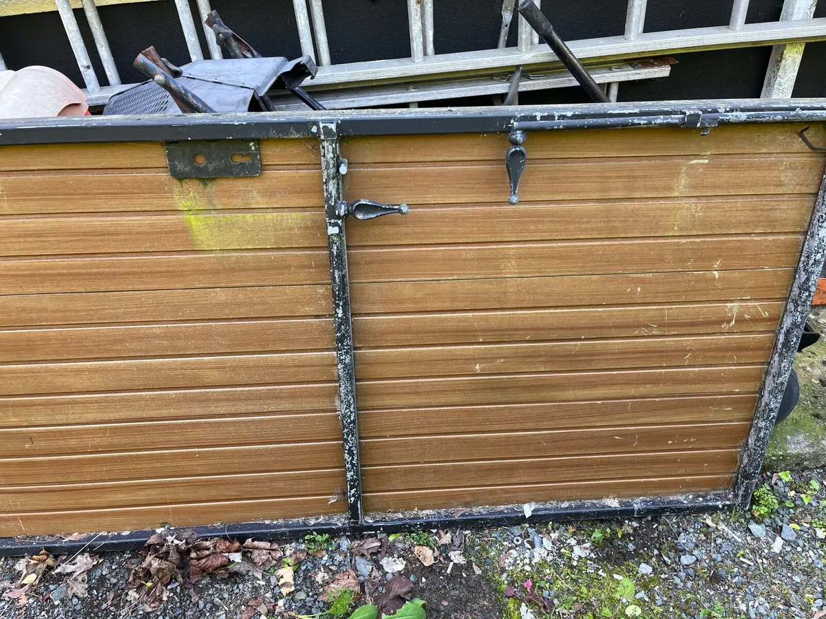 Steel gate - Image 3