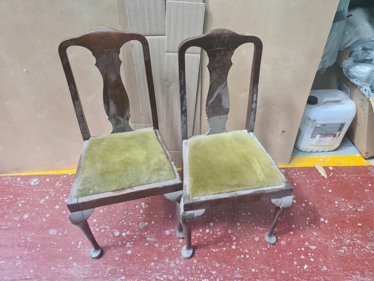 2 chairs