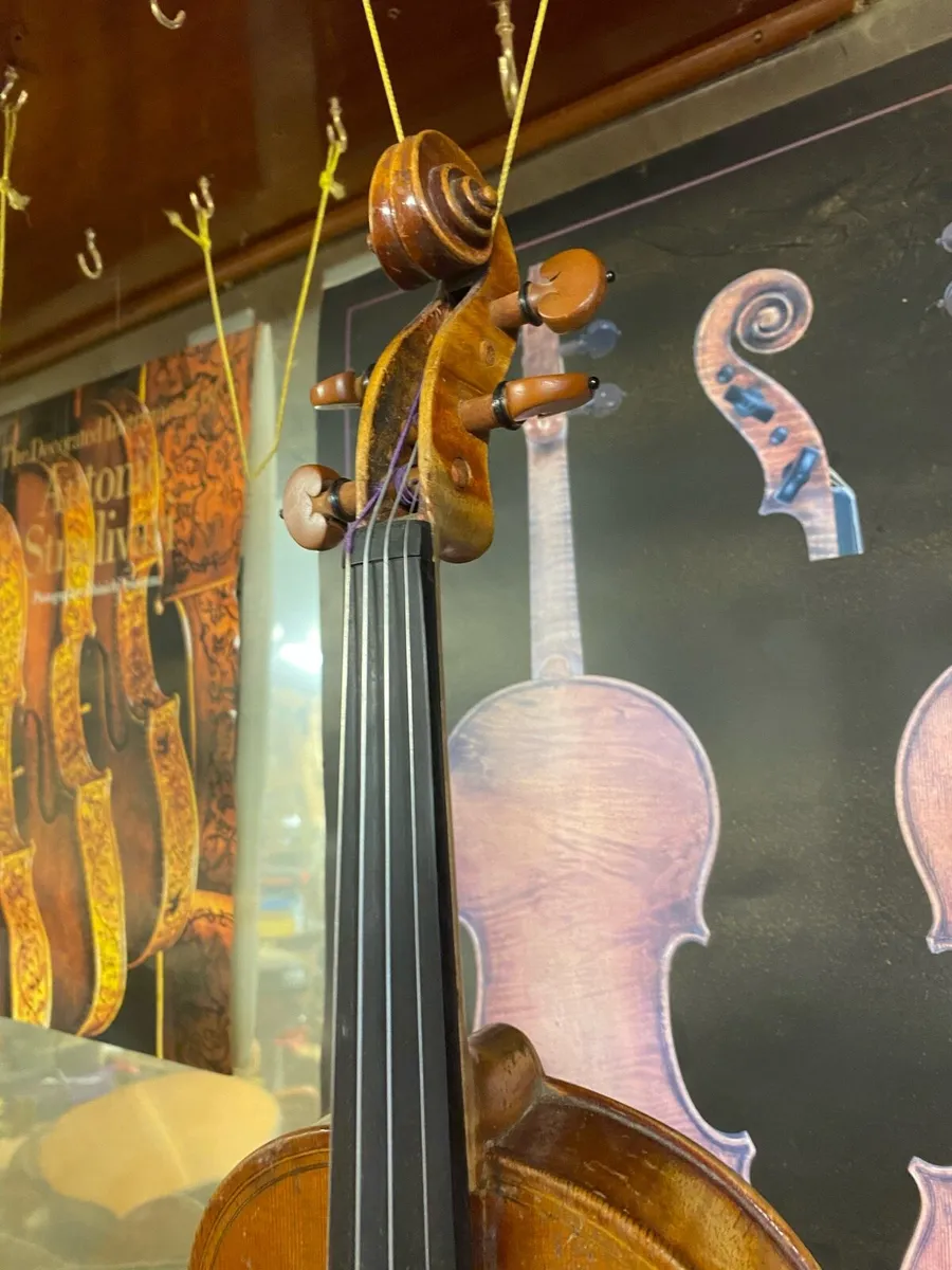 French violin - Image 4