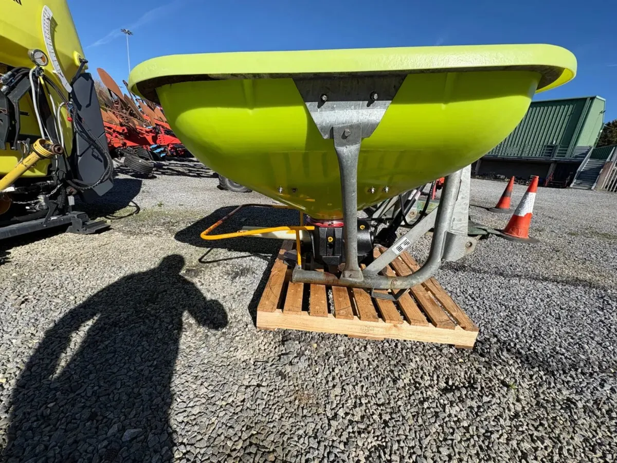 ROCHA FERT SPREADER - Image 3