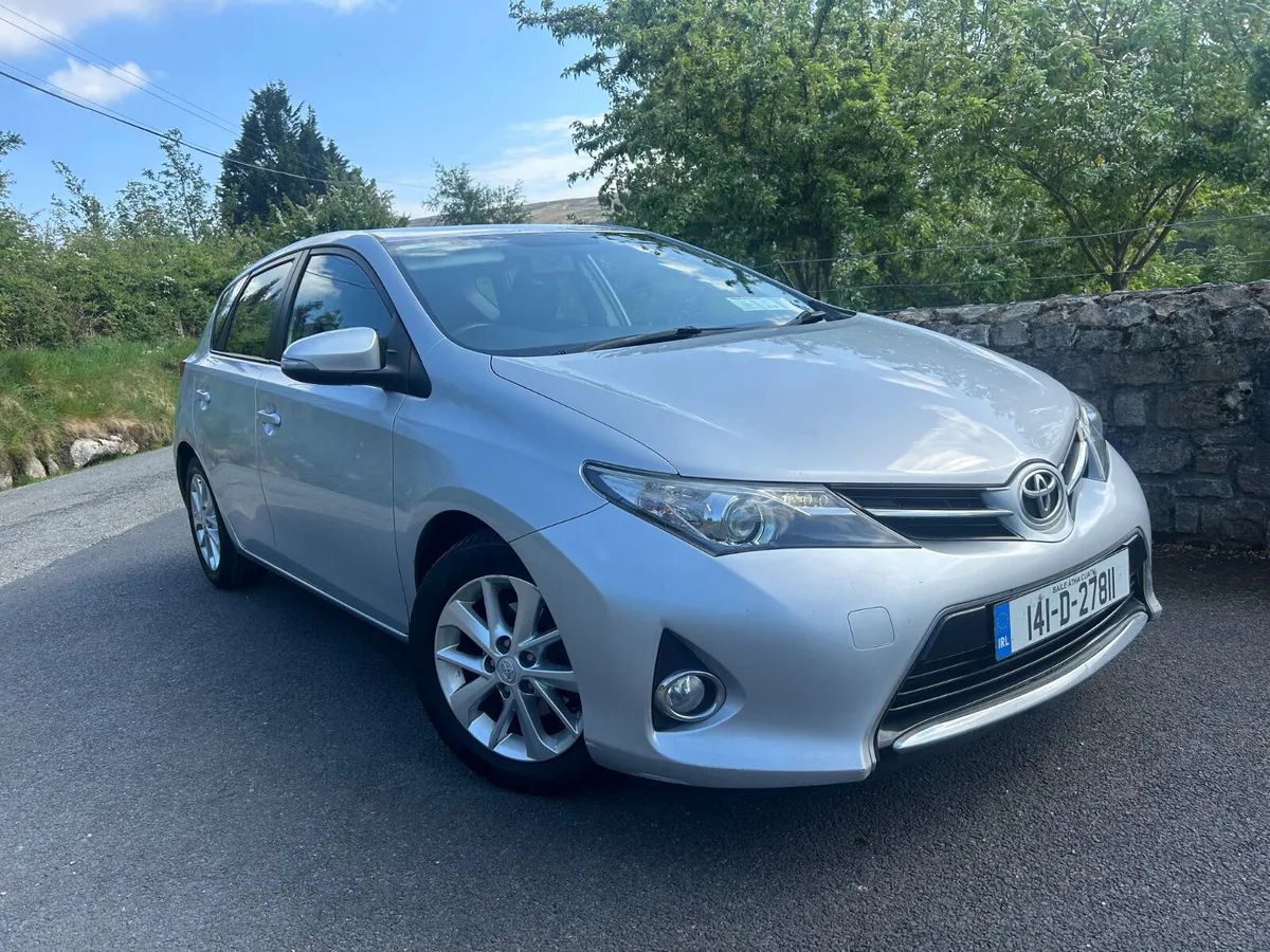 Toyota Auris 2014 1.4 D-4D AURA 4DR - Image 4